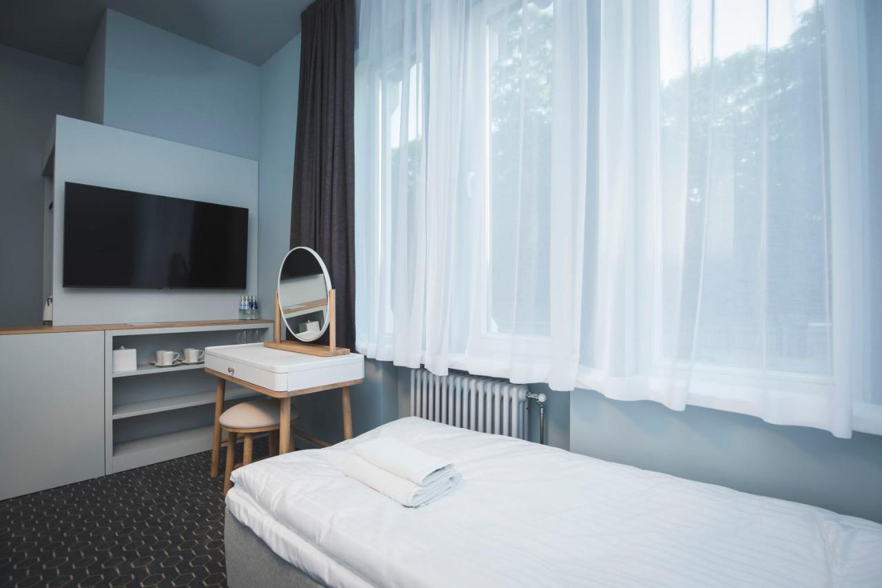 Roze Park Rooms Liepāja Exterior foto